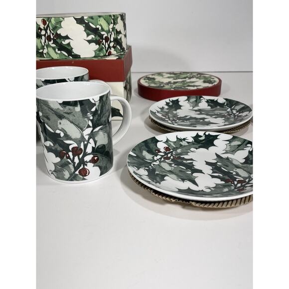 BIA Cordon Bleu Porcelain Christmas 4 Mugs & 4 Plates Holly Dinner Berries Set - Picture 11 of 12
